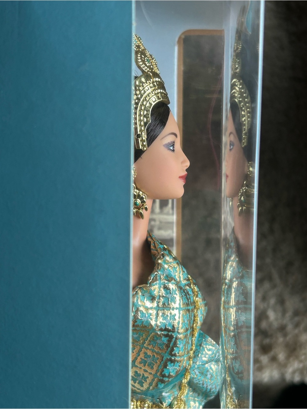 Barbie Princess of Cambodia Turquoise & Gold Collector Doll - Picture 3 of 5
